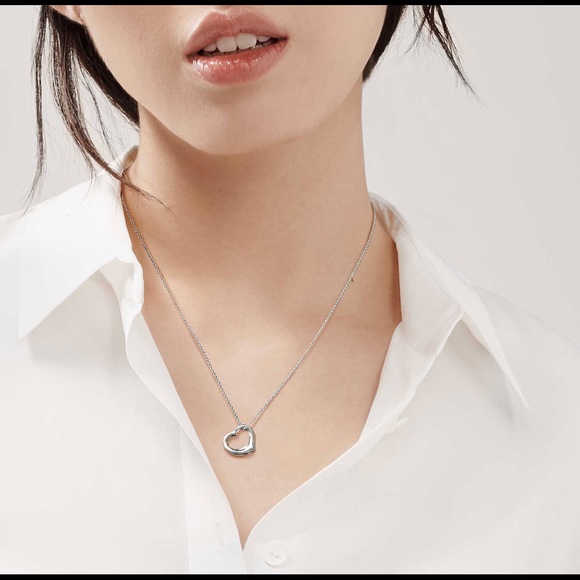 Tiffany&COElsa Peretti Open heart pendant Necklace - Picture 7 of 8